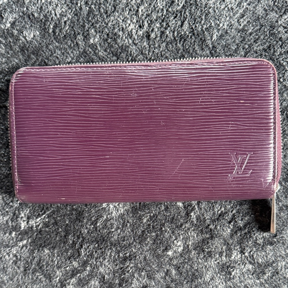 Louis Vuitton Purple Epi Leather Zippy Long Continental Wallet